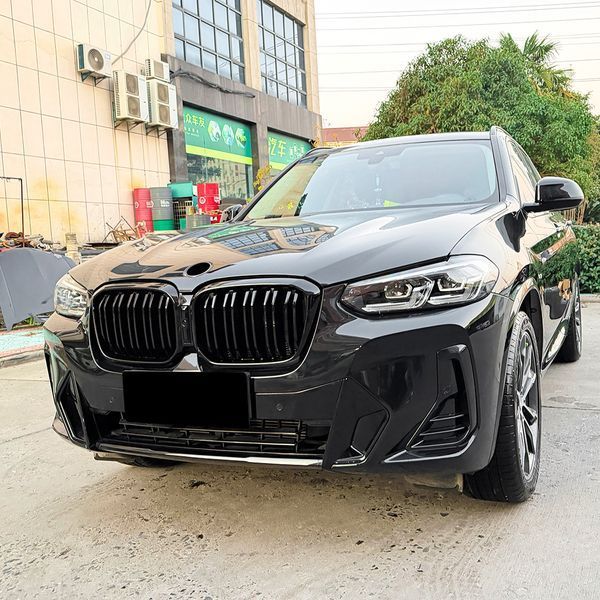 Решетка радиатора на BMW X3 G01 2022- M-Look Black черный глянец 429059 фото
