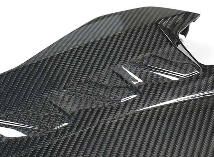 Карбоновая крышка двигателя на BMW X5M, X6M F95/F95 2018- 427009 фото