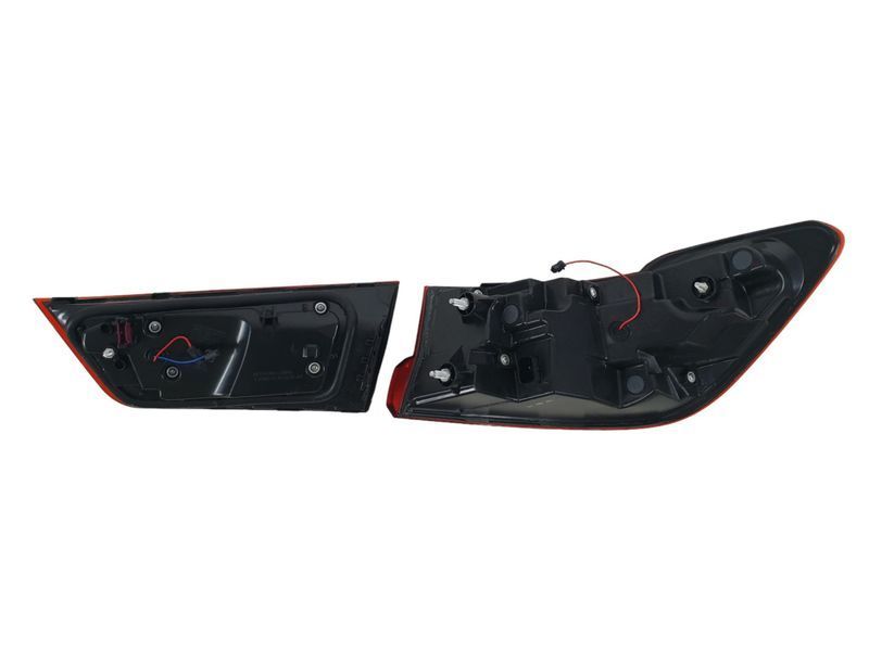 Задние фонари CS Red на BMW 3 G20, G21 2018-2022 429532 фото