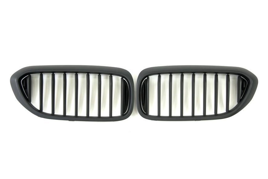 Решетка радиатора на BMW 5 G30, G31 2017-2020 Black 428998 фото