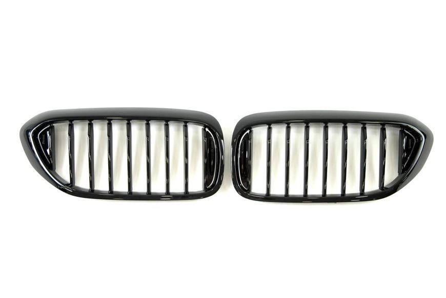 Решетка радиатора на BMW 5 G30, G31 2017-2020 Black 428998 фото