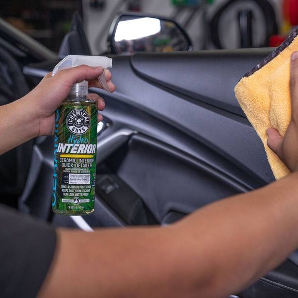 Керамическое покрытие для интерьера Chemical Guys HydroInterior Ceramic Interior Quick Detailer 473мл 408528 фото