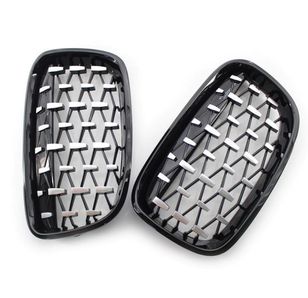Решітка радіатора на BMW 1 F20, F21 2011-2015 Chrome Black Diamond 355183 фото
