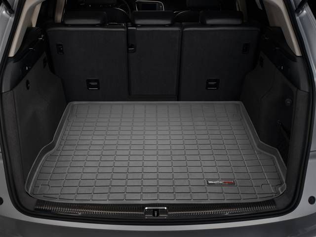 Коврик в багажник для Audi Q5 2008-2016 черный WeatherTech 40401 45876 фото