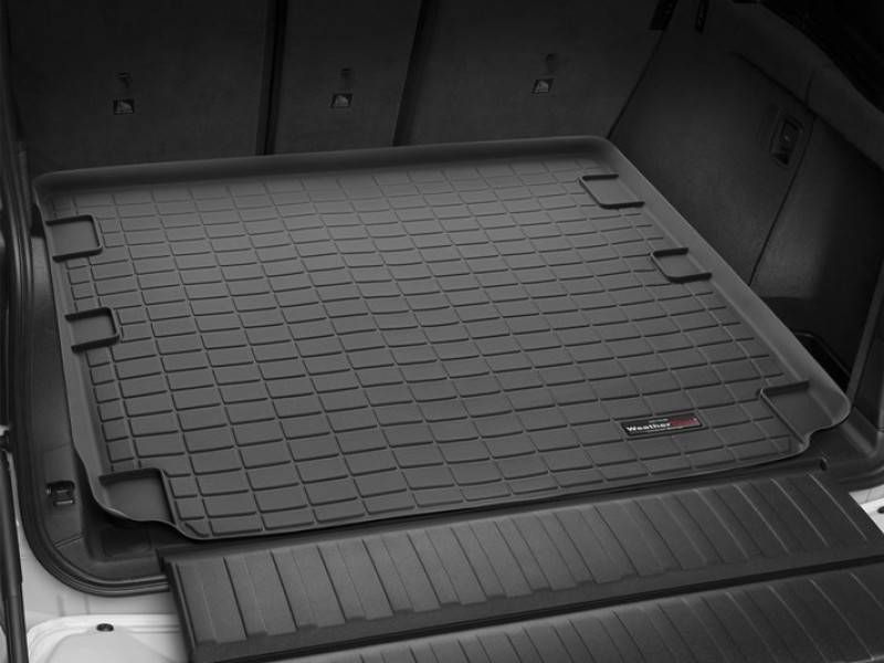 Коврик в багажник для BMW X5 F15 2013-2018 черный WeatherTech 40688 45898 фото