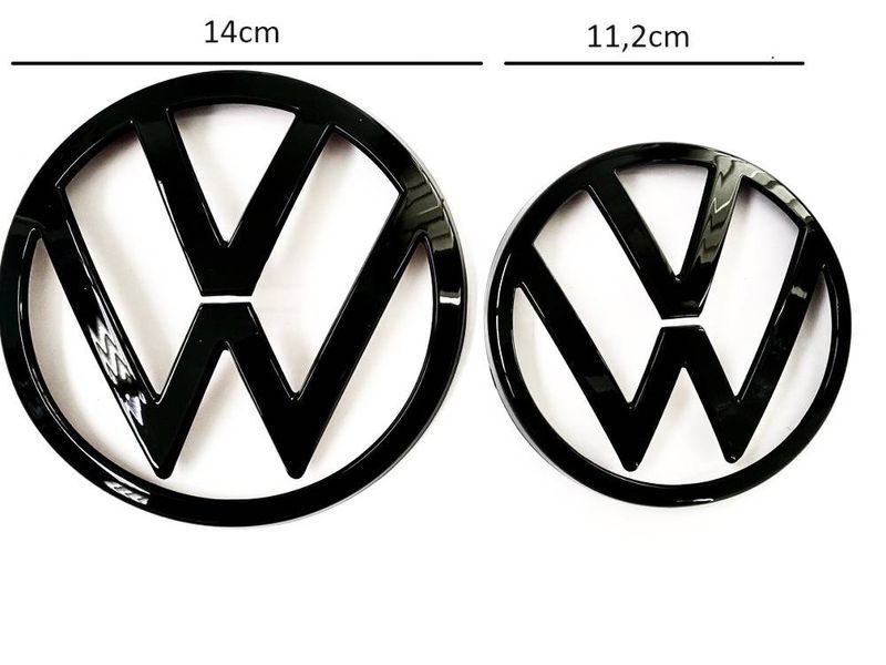 Накладки на эмблемы Volkswagen Golf 8 2021- черный глянец в радиаторную решетку +на крышку багажника 431016 фото