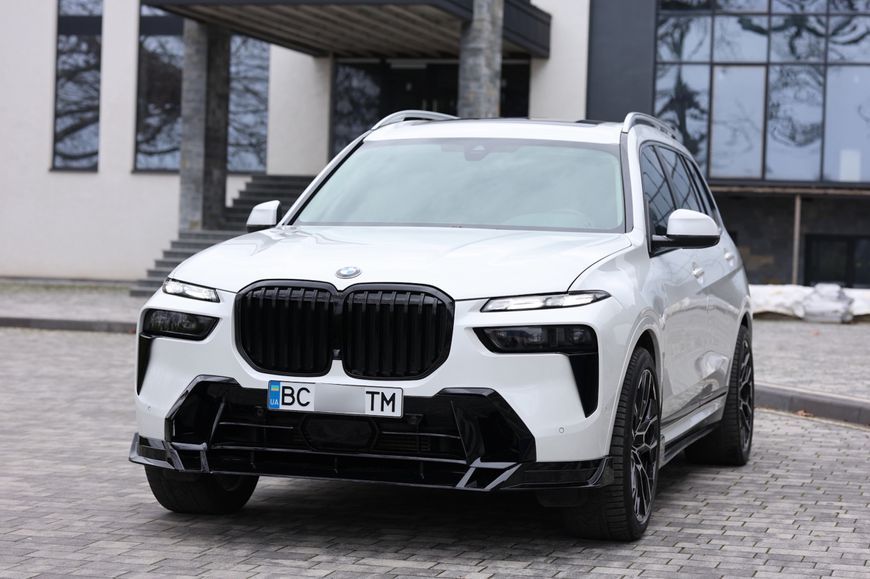 Комплект рестайлинга на BMW X7 G07 2018-2023 в стиле X7 M60i LCI + оптика 522175 фото Комплект рестайлинга на BMW X7 G07 2018-2023 в стиле X7 M60i LCI + оптика 522175 фото