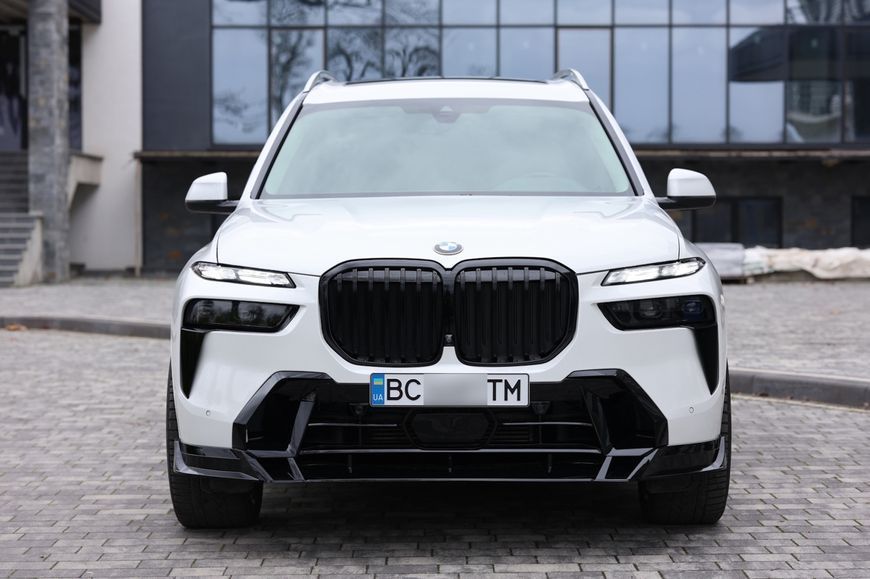 Комплект рестайлинга на BMW X7 G07 2018-2023 в стиле X7 M60i LCI + оптика 522175 фото Комплект рестайлинга на BMW X7 G07 2018-2023 в стиле X7 M60i LCI + оптика 522175 фото