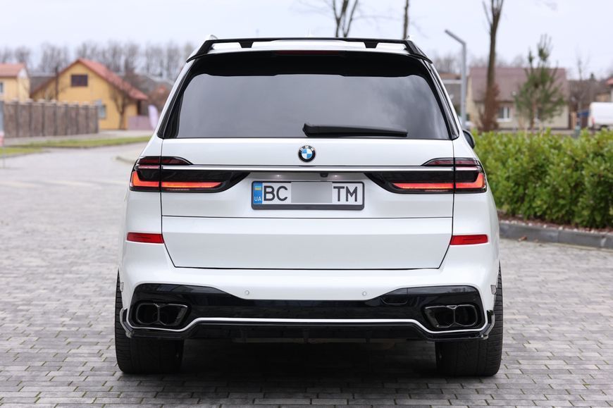 Комплект рестайлинга на BMW X7 G07 2018-2023 в стиле X7 M60i LCI + оптика 522175 фото Комплект рестайлинга на BMW X7 G07 2018-2023 в стиле X7 M60i LCI + оптика 522175 фото