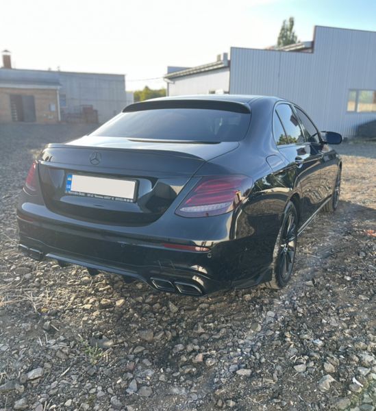 Комплект обвеса передний и задний бампер на Mercedes E-Class W213 2016-2020 в стиле AMG E63S Black 521675 фото Комплект обвеса передний и задний бампер на Mercedes E-Class W213 2016-2020 в стиле AMG E63S Black 521675 фото