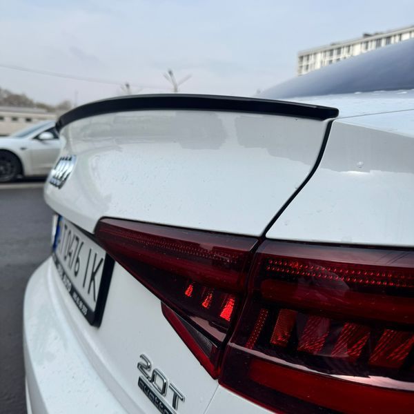 Спойлер на Audi A4 B9 2015- стиль S4 чорний глянець 409766 фото