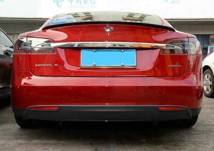 Карбоновый спойлер на машину Tesla Model S 2012- 356766 фото