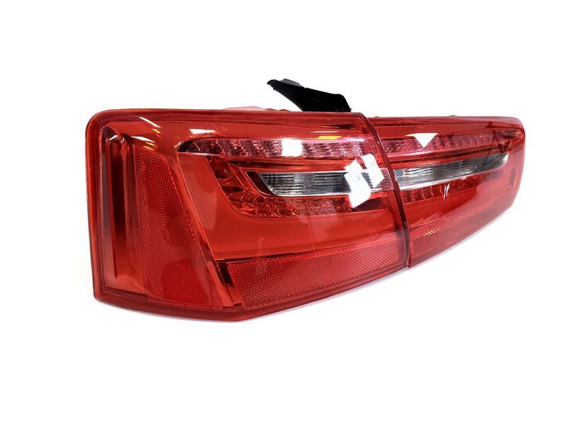 Задние фонари на Audi A6 C7 2011-2014 (Европа) 429523 фото Задние фонари на Audi A6 C7 2011-2014 (Европа) 429523 фото