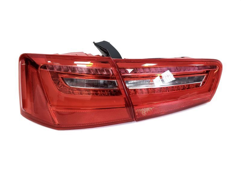 Задние фонари на Audi A6 C7 2011-2014 (Европа) 429523 фото Задние фонари на Audi A6 C7 2011-2014 (Европа) 429523 фото