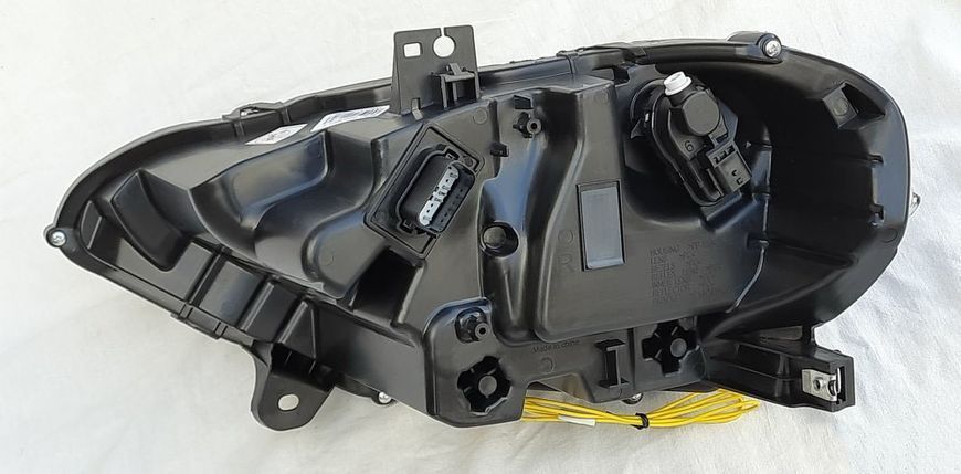 Передние фары на Ford Mustang 2017-2023 FULL LED черные 430436 фото