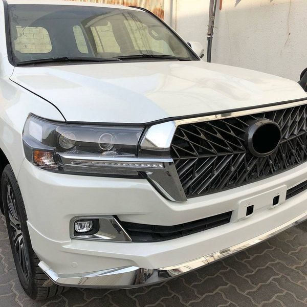 Альтернативна оптика передня на Toyota Land Cruiser 200 2016- Executive 236344 фото