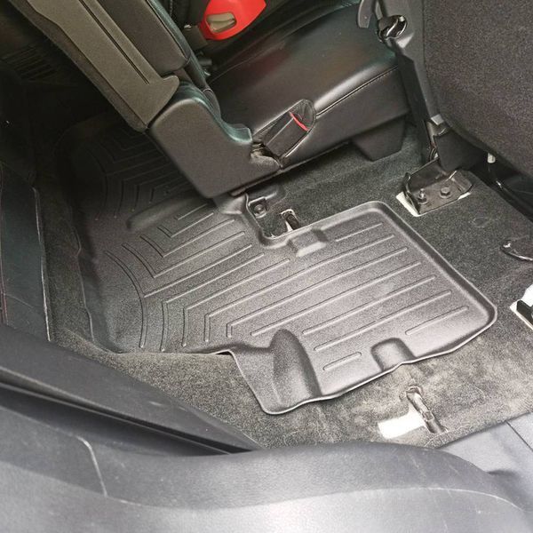 3D коврики для Ford Explorer 2011-2019 черные 3 ряд WeatherTech 443593 212705 фото