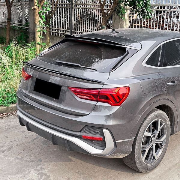 Спойлер на Audi Q3 2018-2025 Sportback нижній чорний глянець 523267 фото