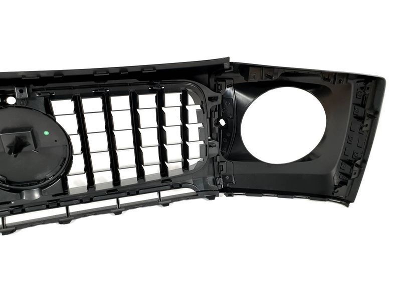 Решетка радиатора на Mercedes G-class W463 2018-2022 GT Chrome Black 427490 фото