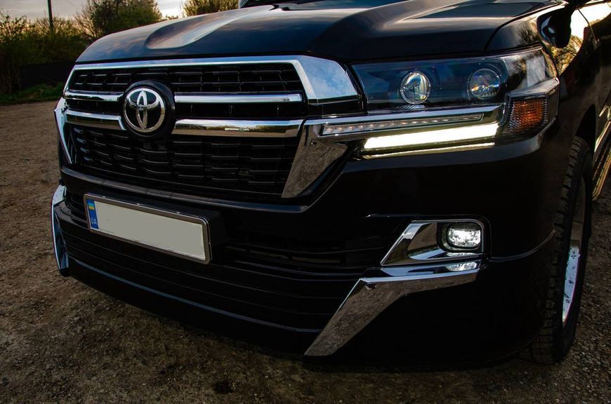 Альтернативна оптика передня на Toyota Land Cruiser 200 2016- Executive 236344 фото