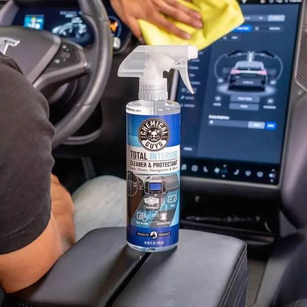 Очиститель для ухода зи интерьером авто Chemical Guys Total Interior Cleaner And Protectant 473мл 408681 фото