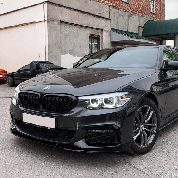 Сплітер переднього бампера на BMW 5 G30 2017-2020 бампер M-Paket 425956 фото
