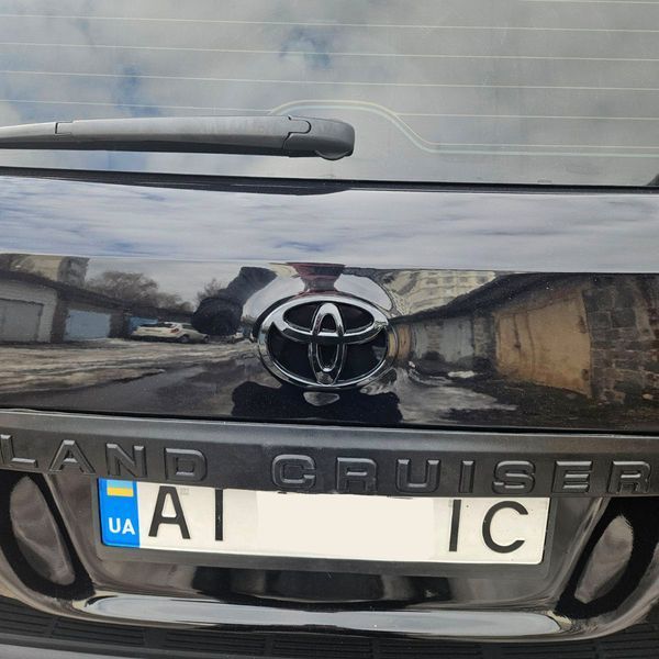 Автологотип шильдик эмблема Toyota LC200 Black глянець на кришку багажника 429453 фото