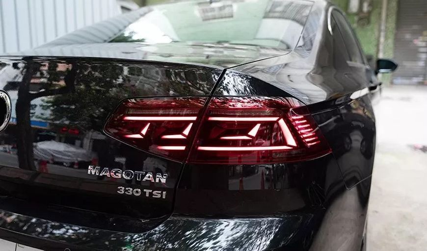 Задние фонари на Volkswagen Passat B8 2014-2020 Sedan LED стиль B8,5 2020+ 430498 фото