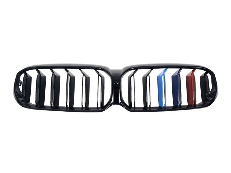 Решітка радіатора на BMW 5 G30, G31 2020-2023 M-Look M-color 429025 фото