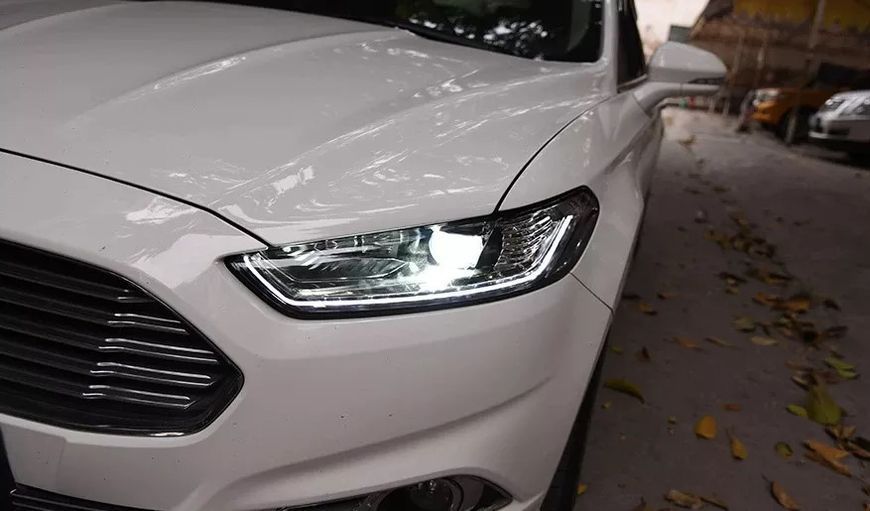 Передние фары на Ford Mondeo, Fusion 2012-2017 HID Headlight 430432 фото