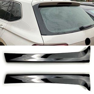 Боковые спойлеры заднего стекла для Volkswagen Tiguan 2016- черный глянец 522876 фото
