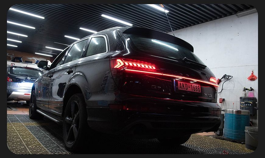 Задні ліхтарі на Audi Q7 2012-2015 FULL LED + LED полоса 430381 фото