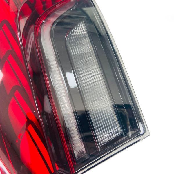 Задние фонари на BMW 3 Series G20 2018- OLED Dragon Scale 430840 фото Задние фонари на BMW 3 Series G20 2018- OLED Dragon Scale 430840 фото