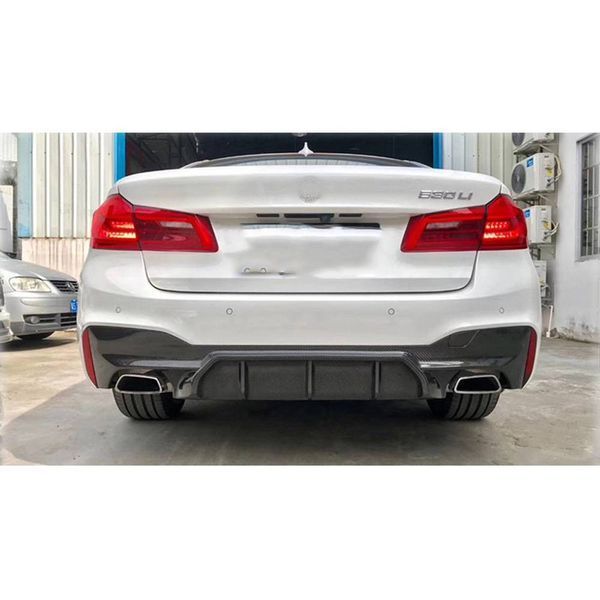 Карбоновий дифузор заднього бамперу для BMW 5 Series G30 2017- карбон 357428 фото