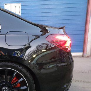 Спойлер на Mercedes A-class V177 2018- Sedan AMG style чорний глянець 431100 фото