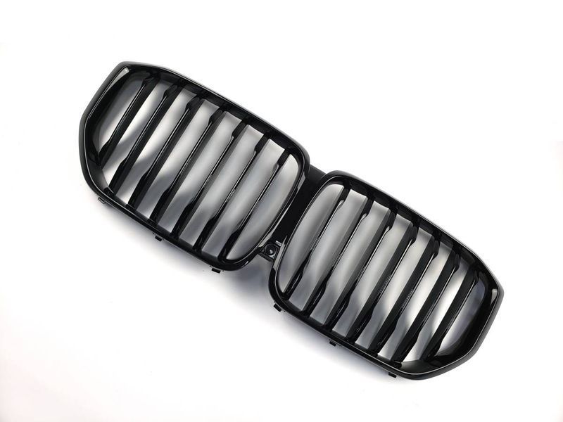 Решітка радіатора на BMW X5 G05 2018-2022 Black V1 428991 фото Решітка радіатора на BMW X5 G05 2018-2022 Black V1 428991 фото