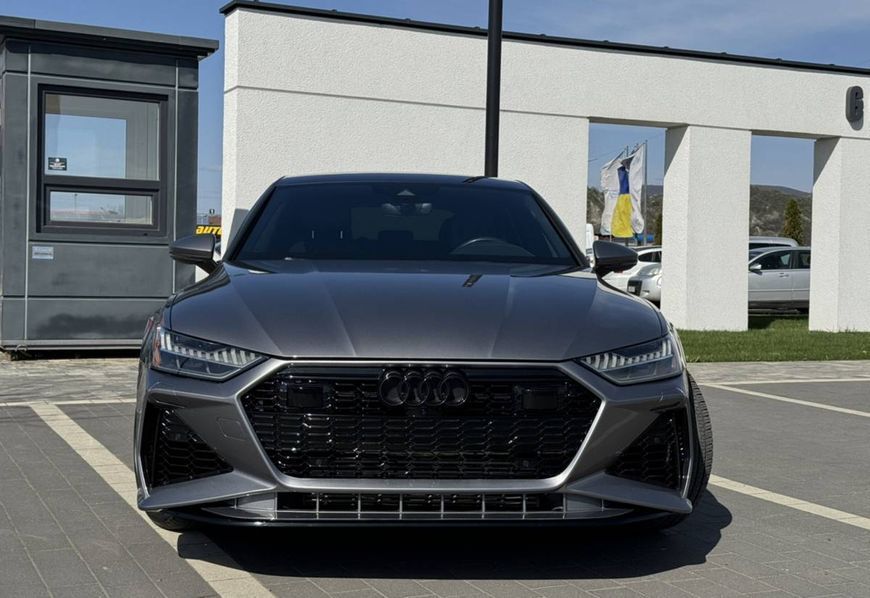 Передній бампер на Audi A7 2017-2023 стиль RS7 під радари RSU 428686 фото Передній бампер на Audi A7 2017-2023 стиль RS7 під радари RSU 428686 фото