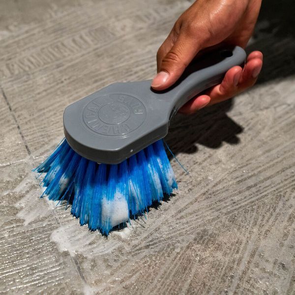 Щетка для чистки шин и жесткого пластика Chemical Guys Big Blue Stiffy Heavy Duty Tire Brush 408780 фото