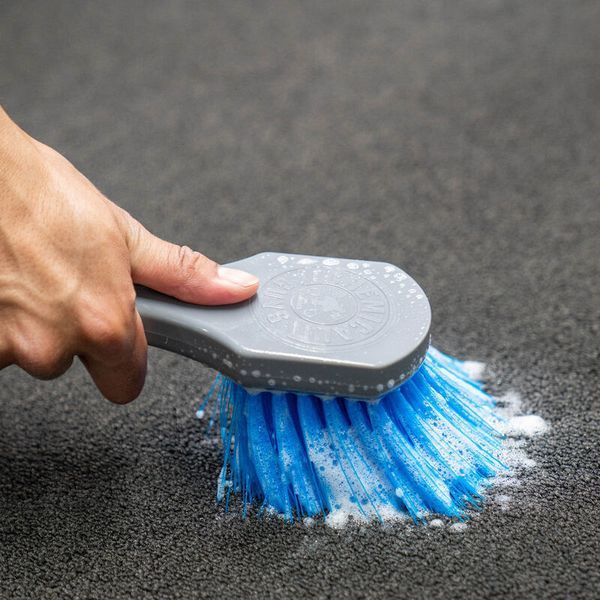 Щетка для чистки шин и жесткого пластика Chemical Guys Big Blue Stiffy Heavy Duty Tire Brush 408780 фото