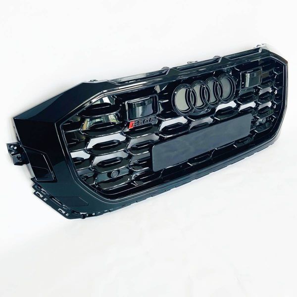 Решетка радиатора на Audi Q8 2018-2023 в стиле RSQ8 2023 Black 430072 фото