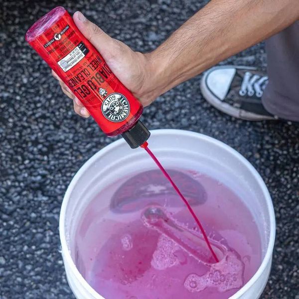 Очиститель для колес Chemical Guys Diablo Gel Oxygen Infused Foam Wheel and Rim Cleaner 473мл 408721 фото
