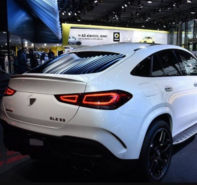 Спойлер на машину Mercedes GLE-class С167 2018- белый 357991 фото