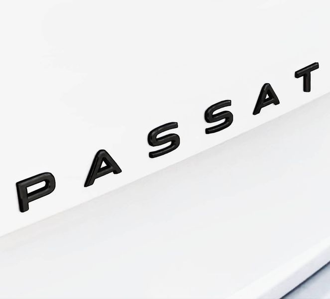 Автологотип емблема напис Volkswagen Passat NEW чорний глянець на кришку багажника 409179 фото