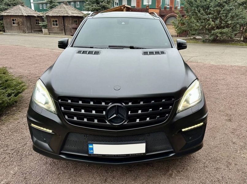 Комплект обвеса передний и задний бампер на Mercedes ML-class W166 2011-2015 в стиле ML63 AMG 428585 фото