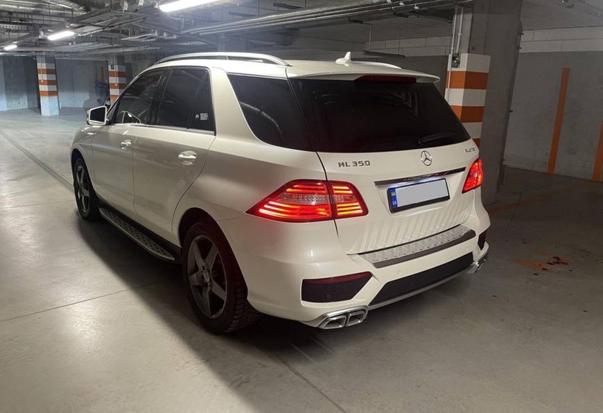 Комплект обвеса передний и задний бампер на Mercedes ML-class W166 2011-2015 в стиле ML63 AMG 428585 фото