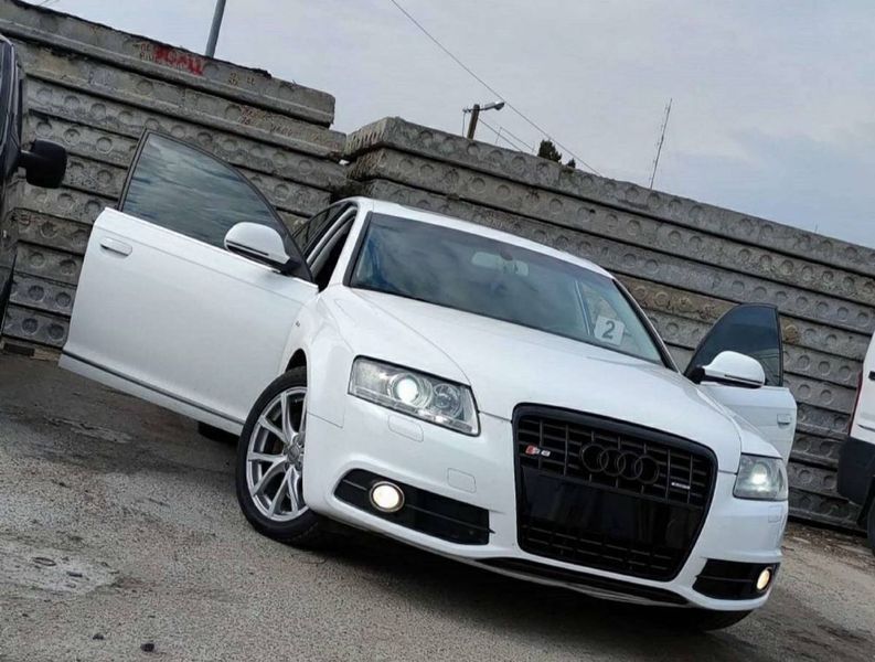 Решітка радіатора на Audi A6 C6 2004-2011 стиль S6 Black без PDC 427396 фото