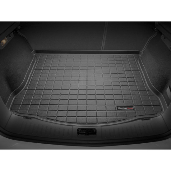 Коврик в багажник для Ford Kuga 2008-2012 черный WeatherTech 40504