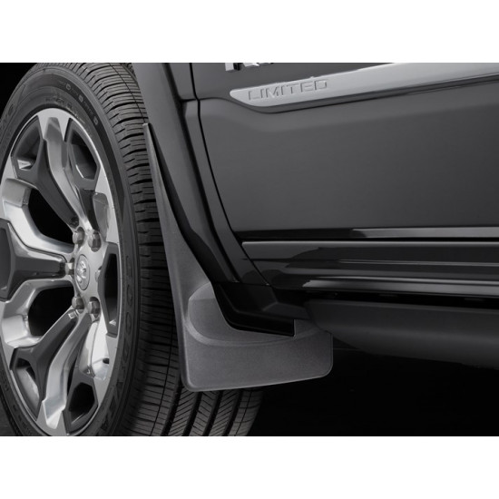 Бризковики на Dodge Ram 2018- передні з розширювачами арок WeatherTech 110092