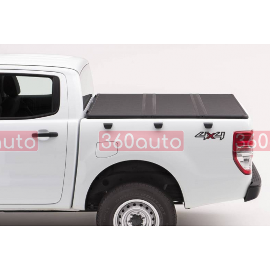 Кришка кузова для Toyota Hilux 2015- Extang Solid Fold 83640