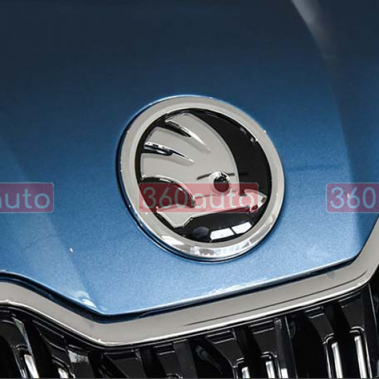 Автологотип шильдик эмблема Skoda черная с хромом нового образца 5JD853621A 80мм Emblems 163592